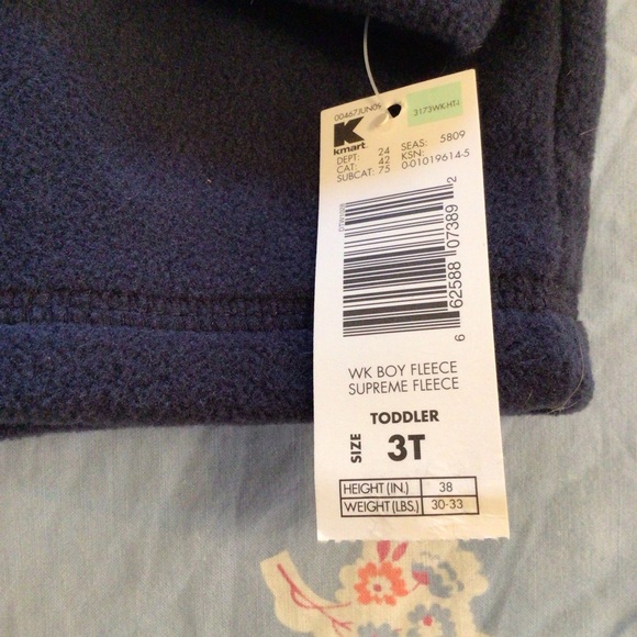 Fleece zip up jacket size 3 T - Picture 4 of 5